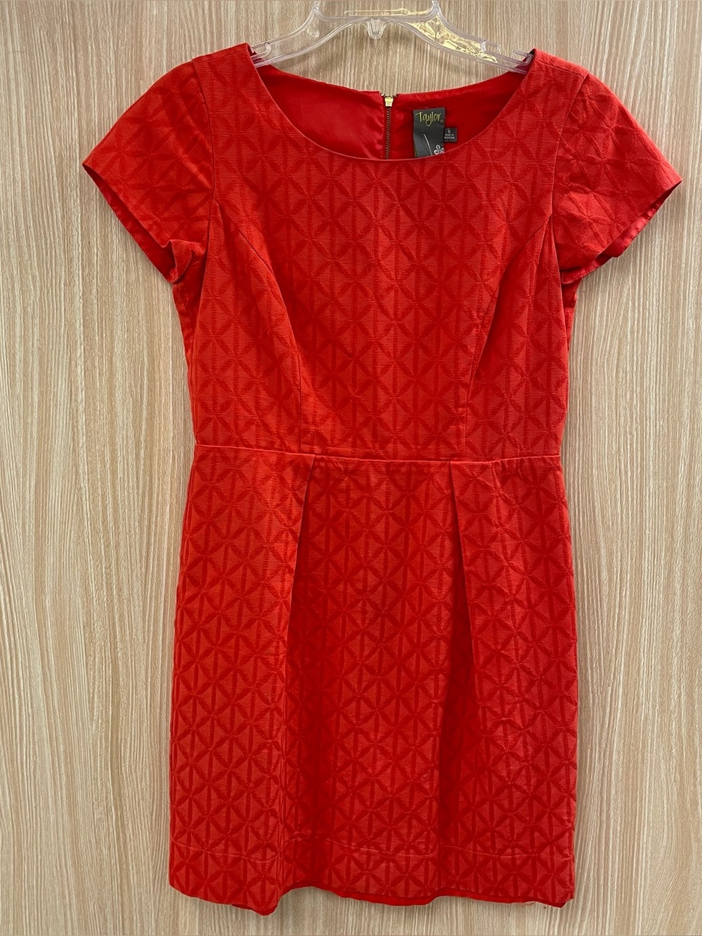 Taylor Red Dress Size 6